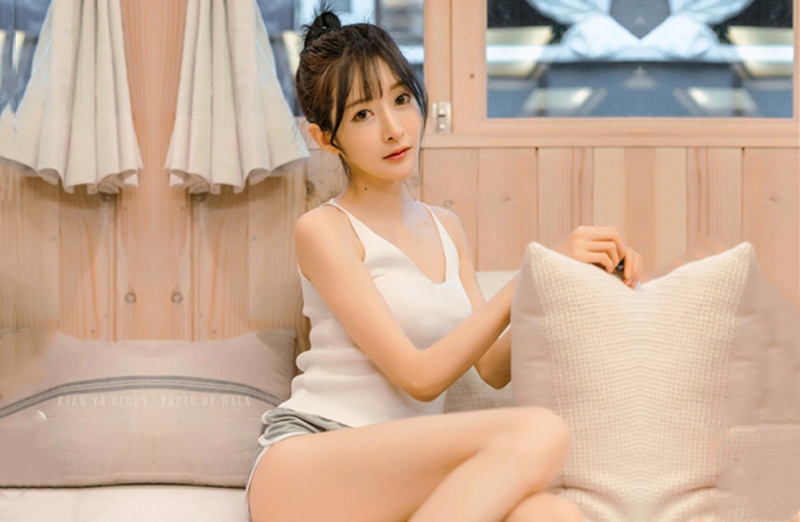 身材火辣妹子“长岛冰茶”果真醉人啪啪起来特别爽