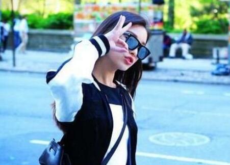 91新人PANLV作品喜欢刺激做爱的骚女户外霜儿各种场景啪啪微漏脸