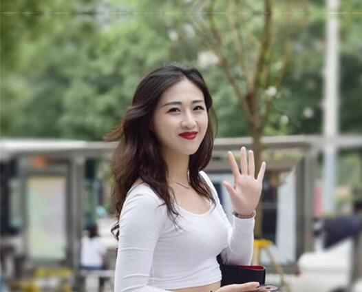 无套内射肉肉的感觉压着好爽偷情上瘾卡车司机出车又来操他老婆