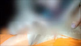 小骚逼女児被舔到高潮