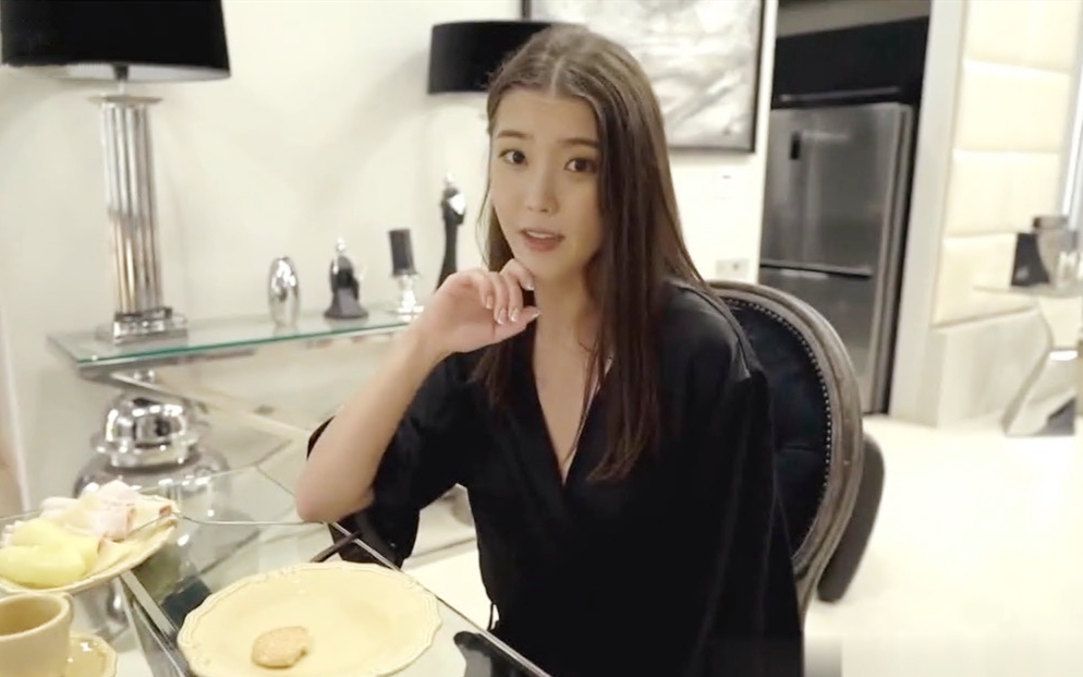 AI巨星性体验之国民女神IU李知恩享受大屌肆意抽插爆操