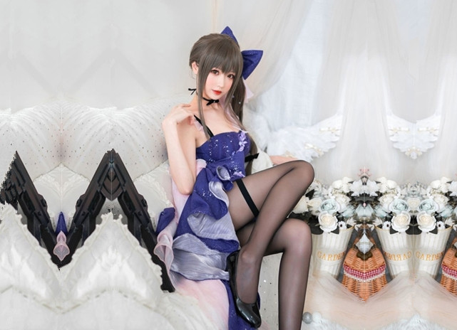 深夜找的良家少女调情中扒光换上黑丝情趣口交大鸡巴从沙发上干到床上各种体位蹂躏