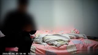 [国产精选!] 豹哥 大奶人妻来作客~晚餐吃不够就到床上吃鸡巴~