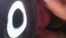 颜射吃精液的下贱骚货