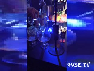 网红主播在酒吧随机勾引男人直播做爱系列1