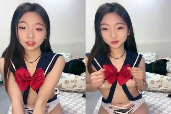 纯欲系青春美少女情趣装白丝袜