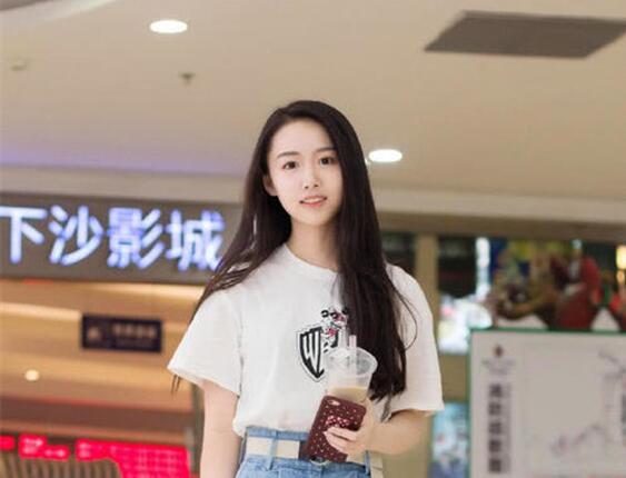 第二场师傅亲自上场抠穴暴插干得小仙女眼神迷离高潮不断