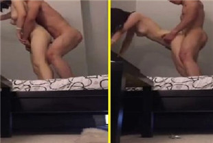 年轻情侣在家性爱自拍美乳女友身材超正点