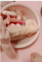 骚姐妹新玩具太给力，在家玩到高潮一整天没下床！