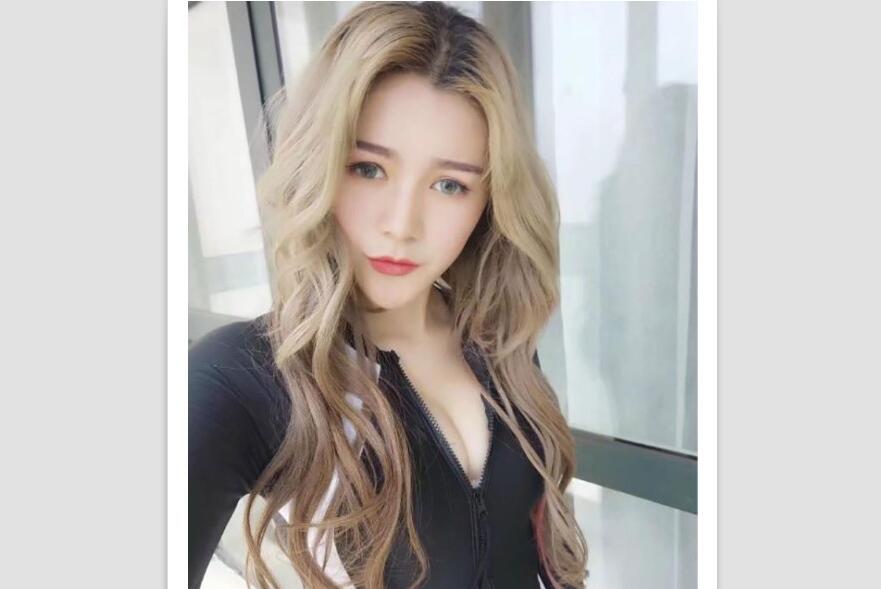 风骚女上司约下属酒店啪啪,刚开始老婆就打电话来了直接关机继续服务领导.一直干的她满意为止!