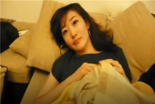 美女房事技术一流搞得土豪豪掷金钱包养