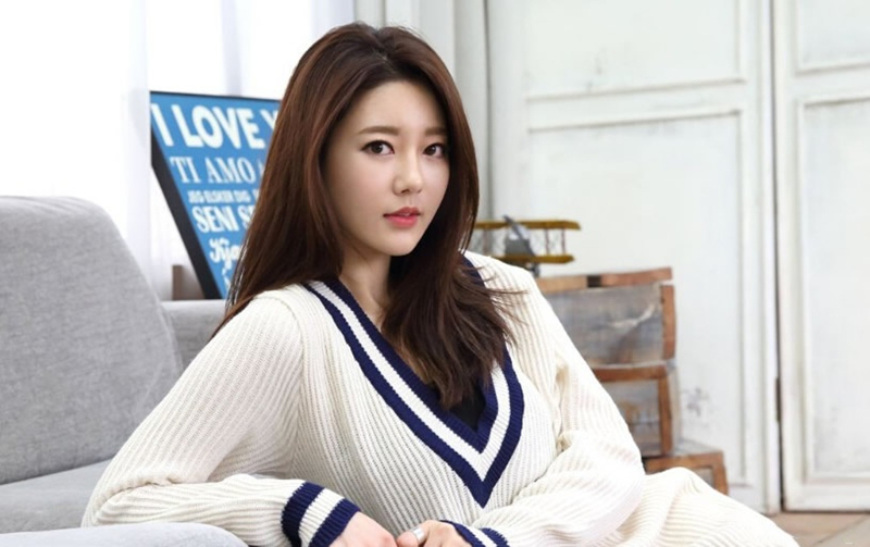 重金约操超棒身材御用车模无毛粉穴无套猛操