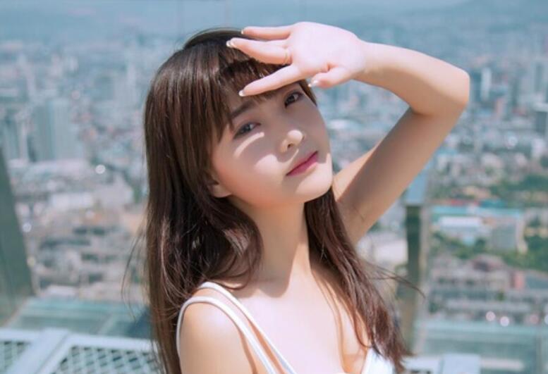 剧情调教玩操性奴上面吃肉棒下面炮机火力全开多姿势爆操