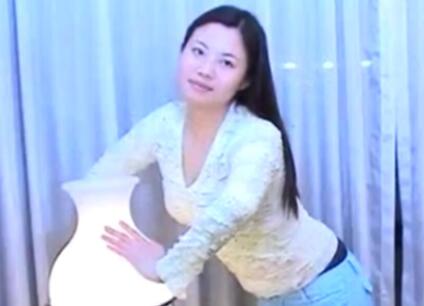 懷舊A片系列18香港黃業 偷食少婦心