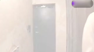 叫了一个可爱的按摩女郎