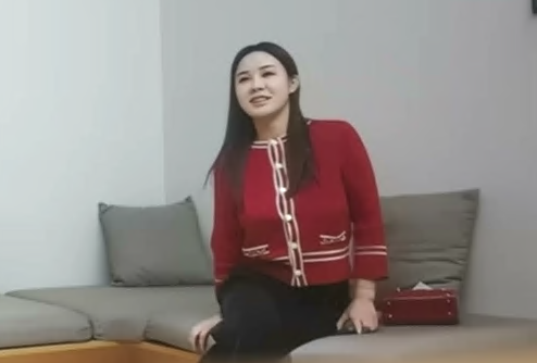 近期最完美的一对美乳配上清纯明星脸精彩程度再攀高峰打桩机猛烈抽插