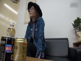 盗撮リアルドキュメント！ 密着46日、葵のプライベートを激撮し、绍介されたバーの店员に扮したイケメンナンパ师に引っ挂かっ…