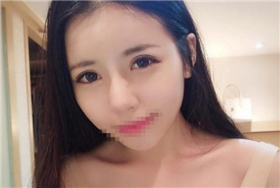 大奶秘书跟老板偷情打炮被插到受不了 哭喊你走开