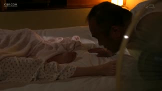 STARS-277回鄉美少女被糾纏大叔持續侵犯的夏日 青空光