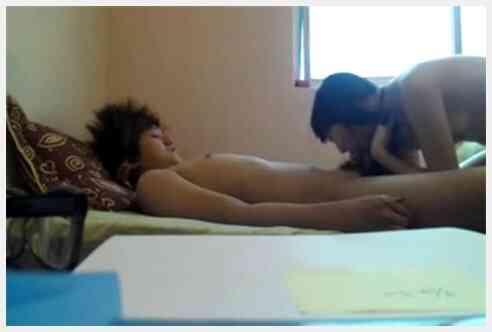 漂亮小少妇在打炮