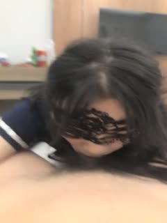 2021_11_21【果茶酱】，四男一女酒店淫乱，男男，男女，挑战全网最淫乱场景，浪叫喘息声此起彼伏，人气登顶好刺激