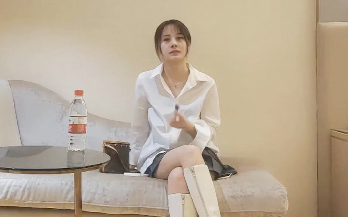 极品美少女身材脸蛋完全符合女神标准激情啪啪撸管佳作