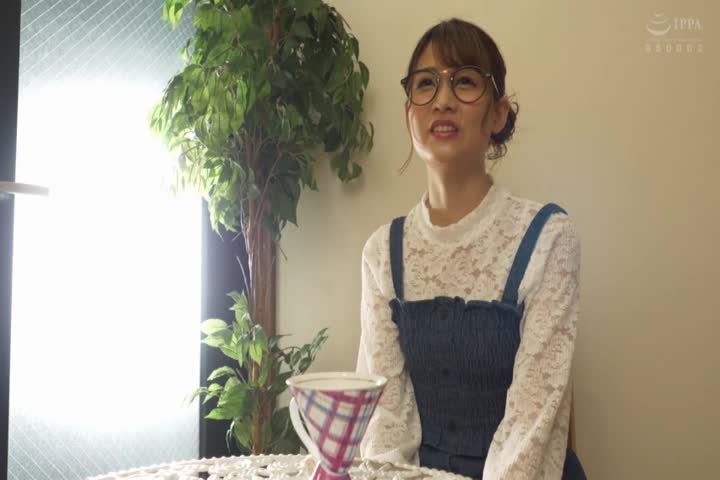 私を惨めに犯してください 人妻 すず 26才