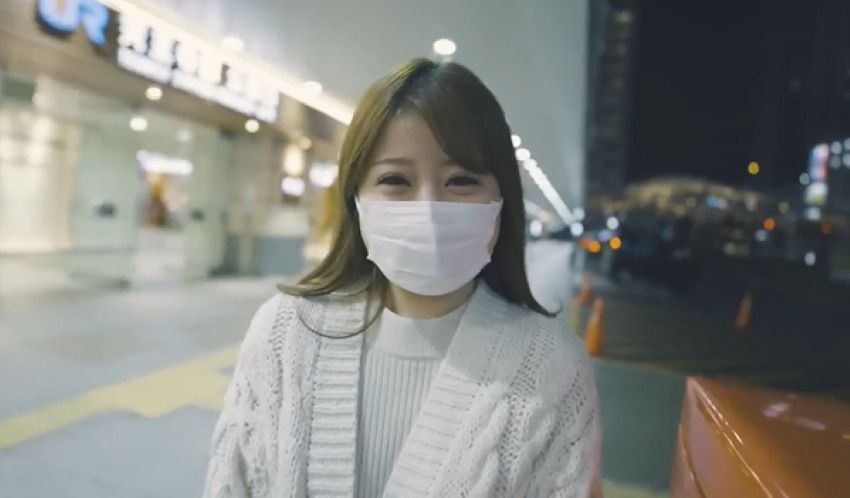 wumaクリスマス前に現れた白い百合の様な巨乳の女の子