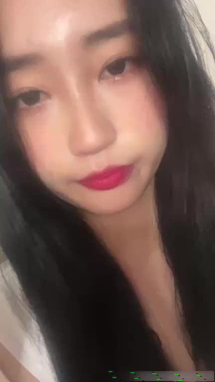 我最喜欢的日韩情侣自拍第40弹 极品美人与男友性爱流出，颜值、身材超棒，无套狂艹！