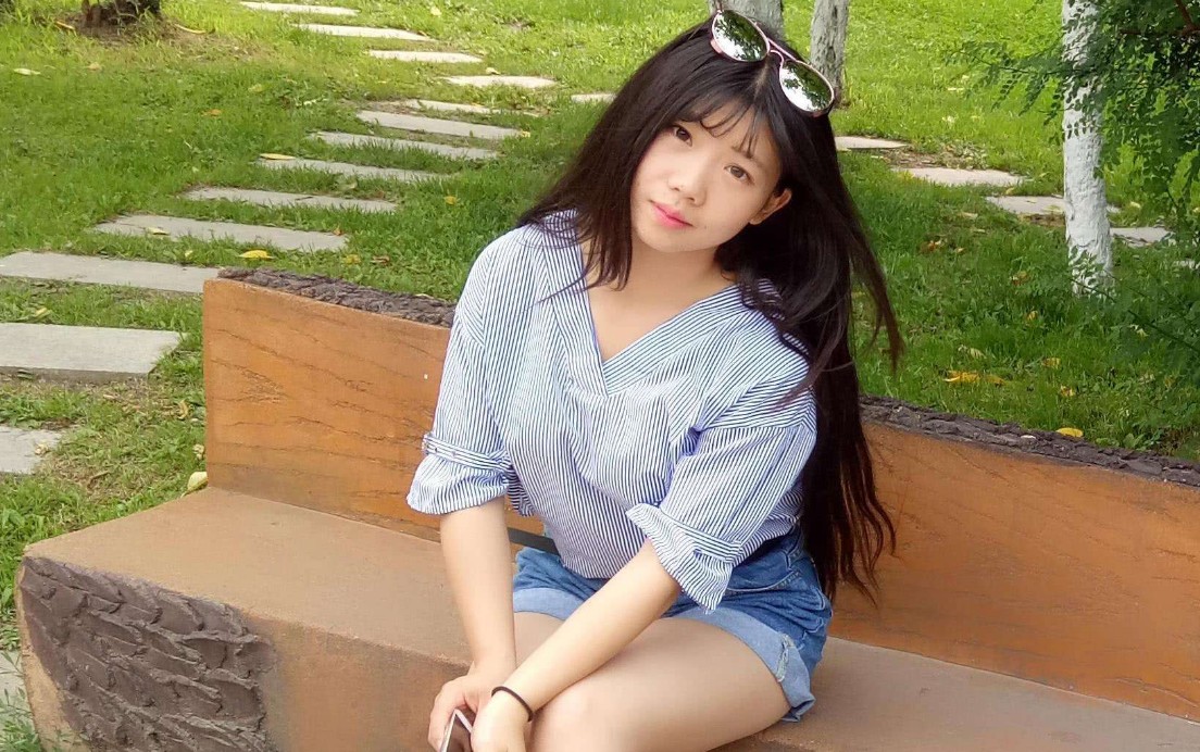 热恋大学生情侣校外租房同居眼镜女友身材一流呻吟声堪比女优嗲叫的心痒痒无套结尾还说我被内射了非常有撸点