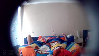 早起打一炮~健康有一套~还没醒所以各种体位都黏在床上~