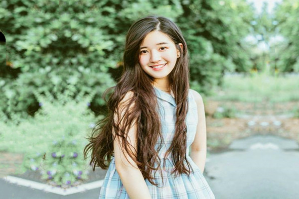 约操极品美腿大圈美女翘起屁股扭动磨蹭