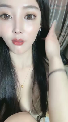 千秋baby_五月八号骑乘自慰