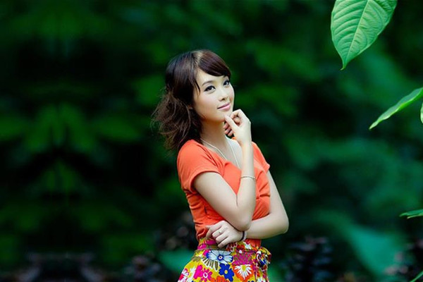 23岁甜美小姐姐舌吻亲逼逼香艳佳作必看