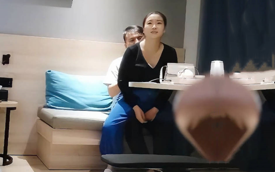 丸子头清纯校园风肤白貌美娇喘动人