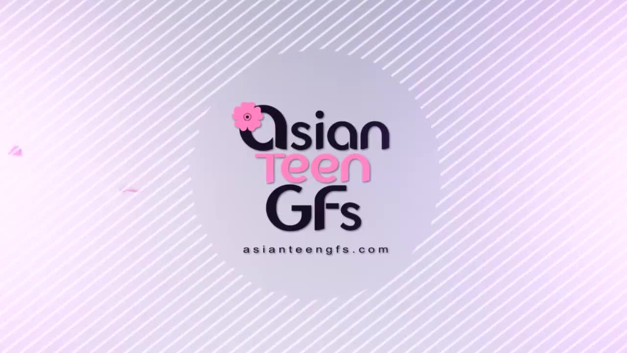 (Uncensored) Japanese schoolgirl gets fucked on her knees-49152117