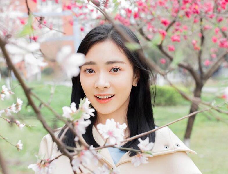 91爱思小仙女思妍最新原创大作-薄纱黑丝女神