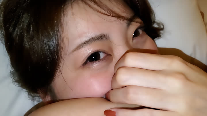 FC2-3435493 【美魔女・熟女】昭和時代の妻象。従順で男をたてて、夜の営みも最高峰のセレブ奥様と再会。 new