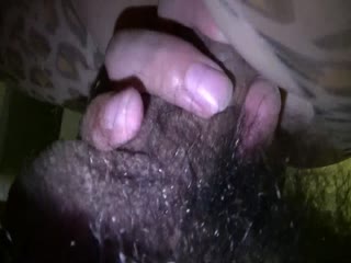 剧情角色扮演母子乱伦妈妈穿连体豹纹珍珠情趣T裤在健身球上练瑜伽儿子插入