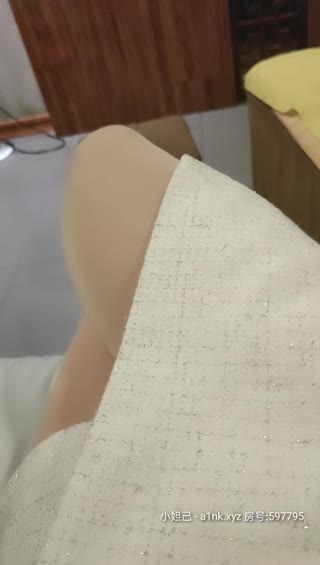 燕姐寻欢02-21勾引技师口爆