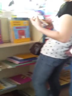 书店露出大鸡巴