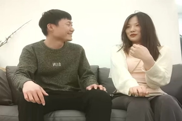 爱大圈外围女神沙发近景清冷美女裸体横陈暴插呻吟销魂