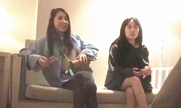 探花约了两个妹子今晚玩双飞口交舔弄两个妹子翘屁股轮换操搞完再单挑