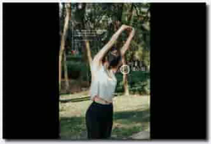 超火推特露出福利极品女神▌懂小姐 ▌最新作骆驼趾真空跑步 勾引路人情侣公测激战46P1V