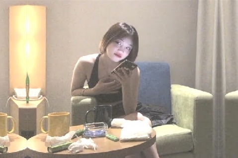 约妹达人极品女神00后短发小萝莉粉嫩可爱大眼睛里满是爱意口交后入配合乖巧精彩佳作必看