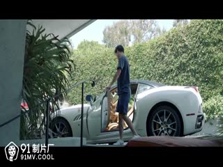 绝对颜值，乌克兰美女征战大洋屌，幸福满满