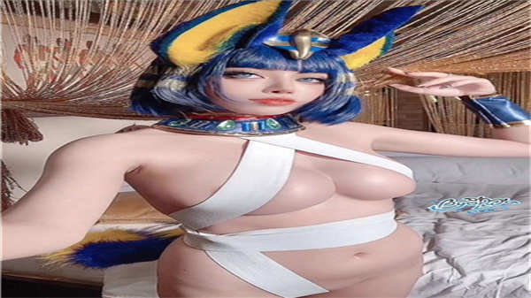 埃及猫女郎扭腰热舞 私处湿透诱惑呻吟 极致腰臀诱惑